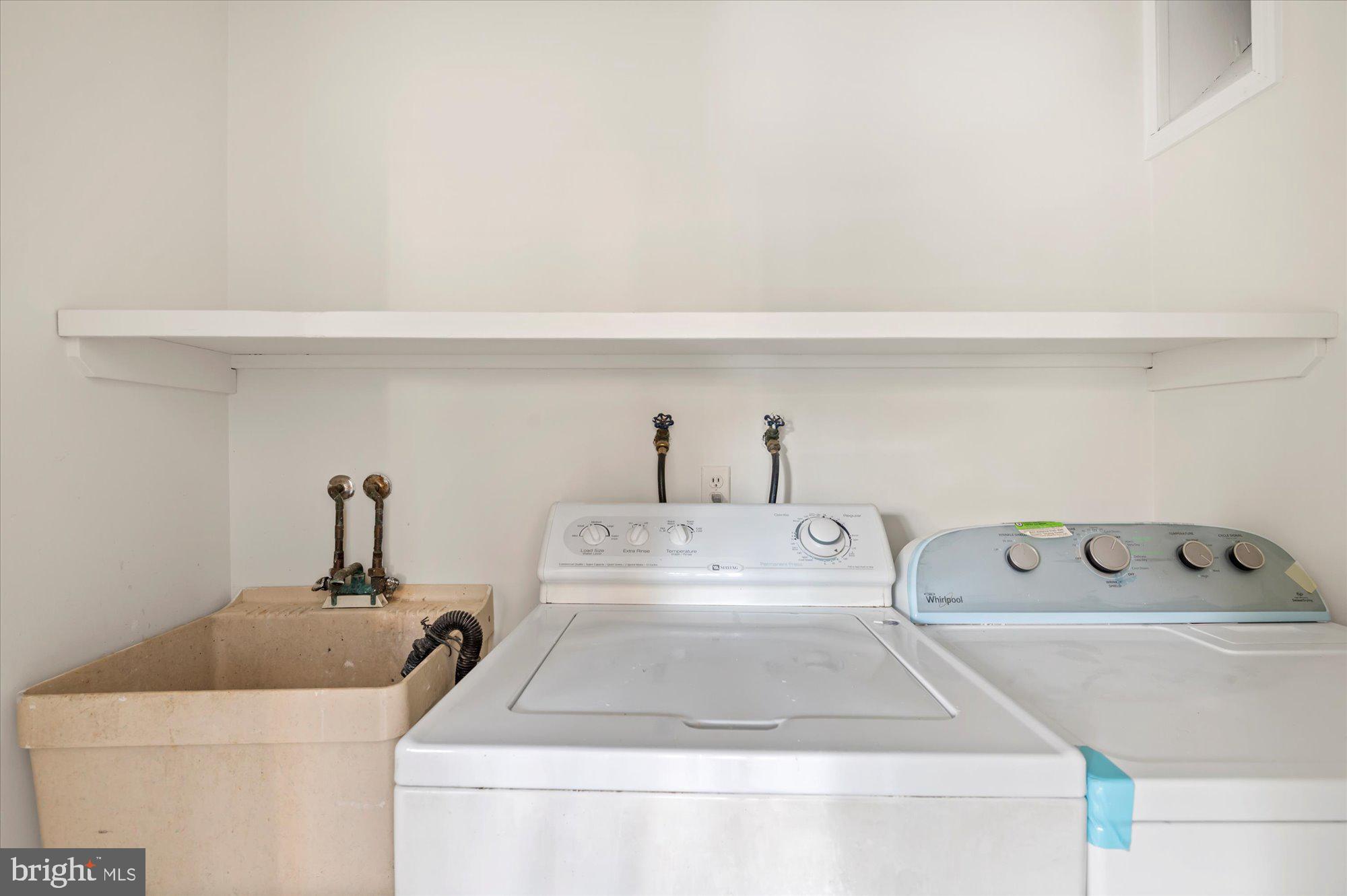 1005 Highland Drive Silver Spring, MD 20910 - Photo 33 of 61 Main Level Washer and Dryer