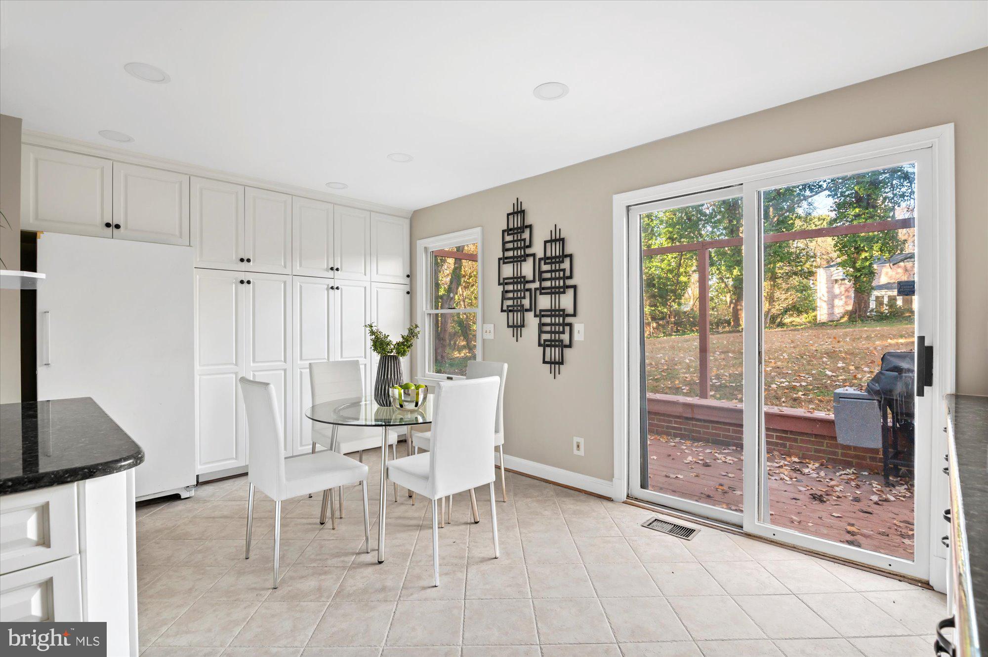1005 Highland Drive Silver Spring, MD 20910 - Photo 5 of 61 Eat-In Kitchen