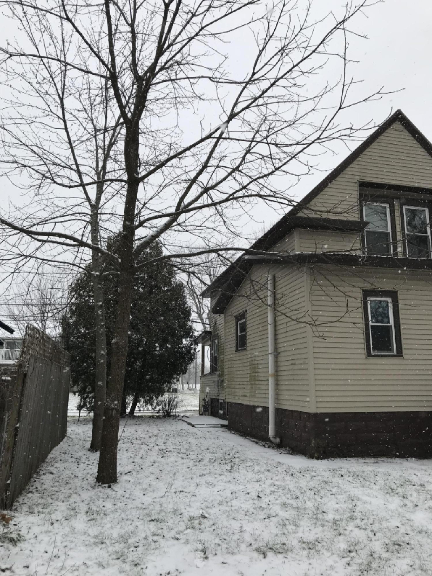 116 Middle Street Three Rivers, MI 49093 - Photo 6 of 34 IMG_0318