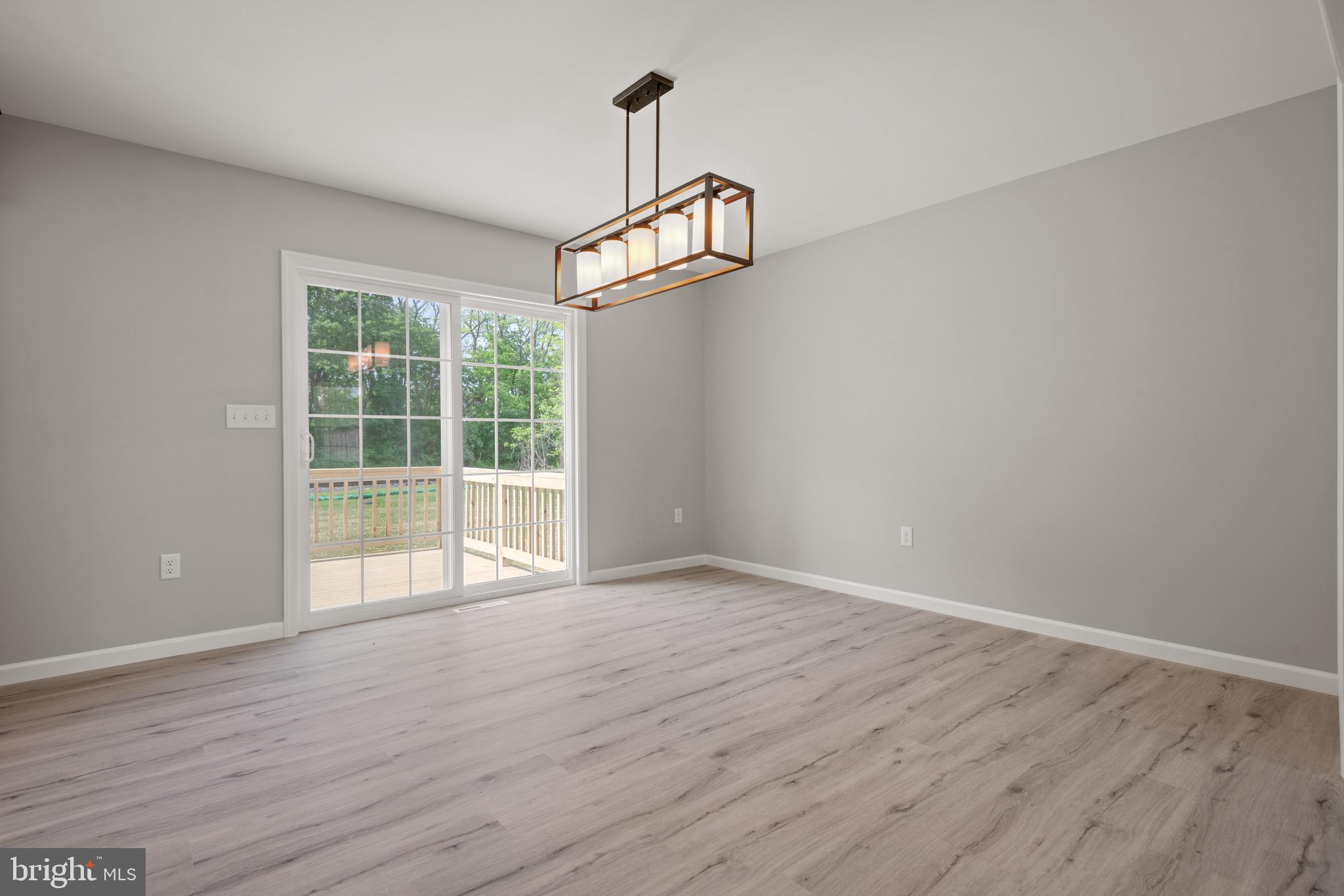 151 Cedar Lane Reading, PA 19607 - Photo 7 of 36