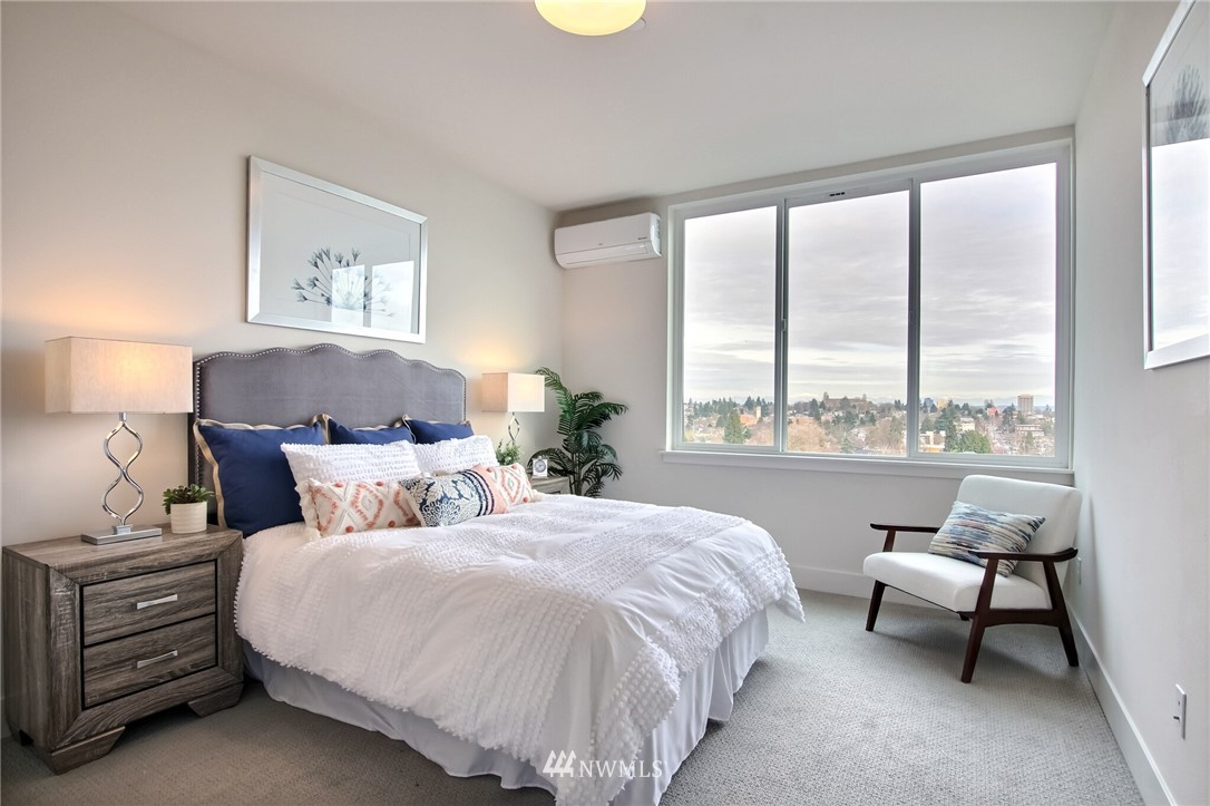 908 North 46th Street, Unit H Seattle, WA 98103 - Photo 17 of 26