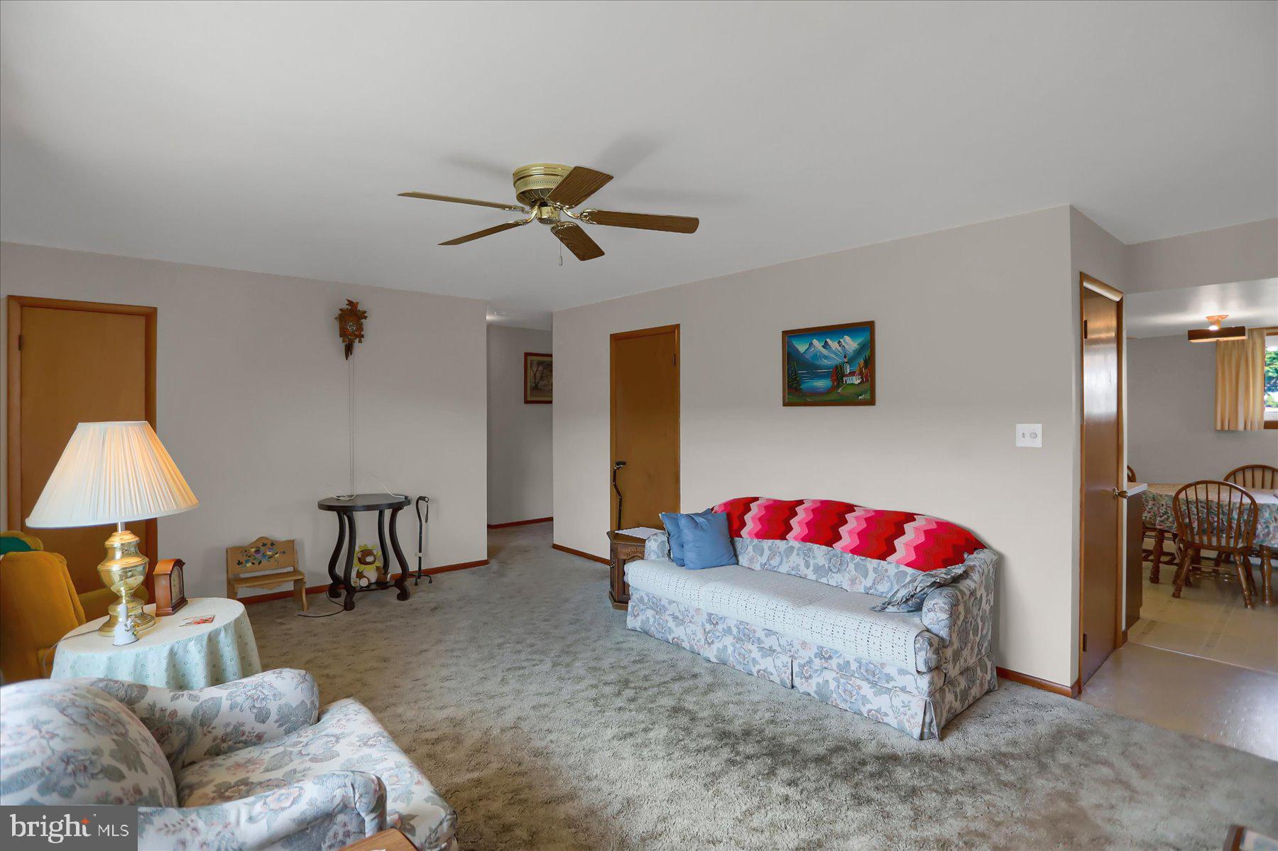 616 West Maple Street Valley View, PA 17983 - Photo 12 of 25