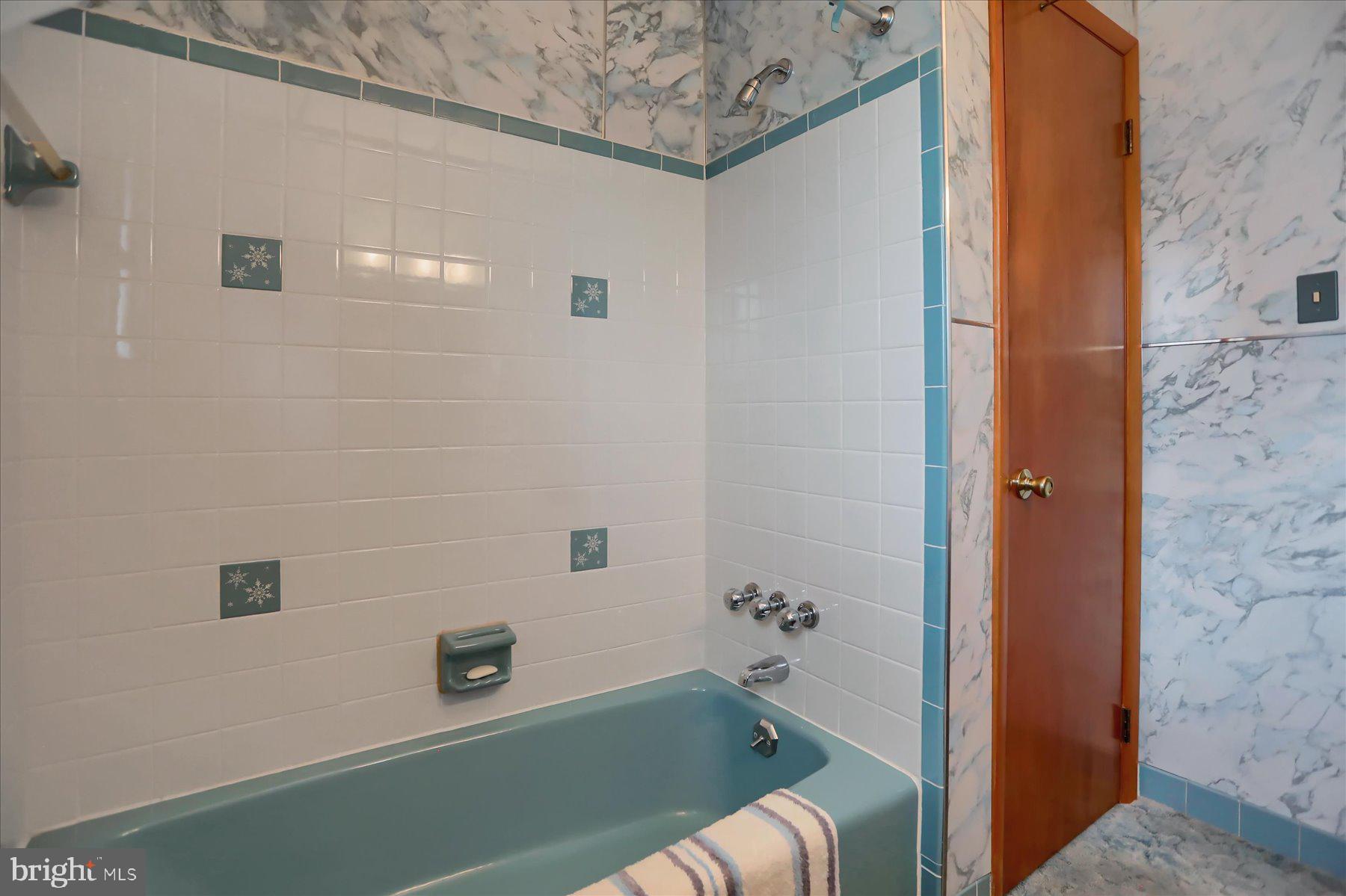 616 West Maple Street Valley View, PA 17983 - Photo 20 of 25