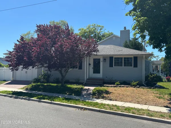 $5,000 | 10 Riverview Avenue, Rumson, NJ 07760