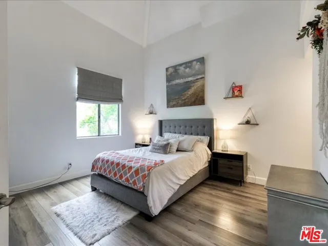 $849,000 | 4477 Woodman Avenue, Unit 304, Sherman Oaks, CA 91423