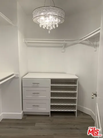 $849,000 | 4477 Woodman Avenue, Unit 304, Sherman Oaks, CA 91423