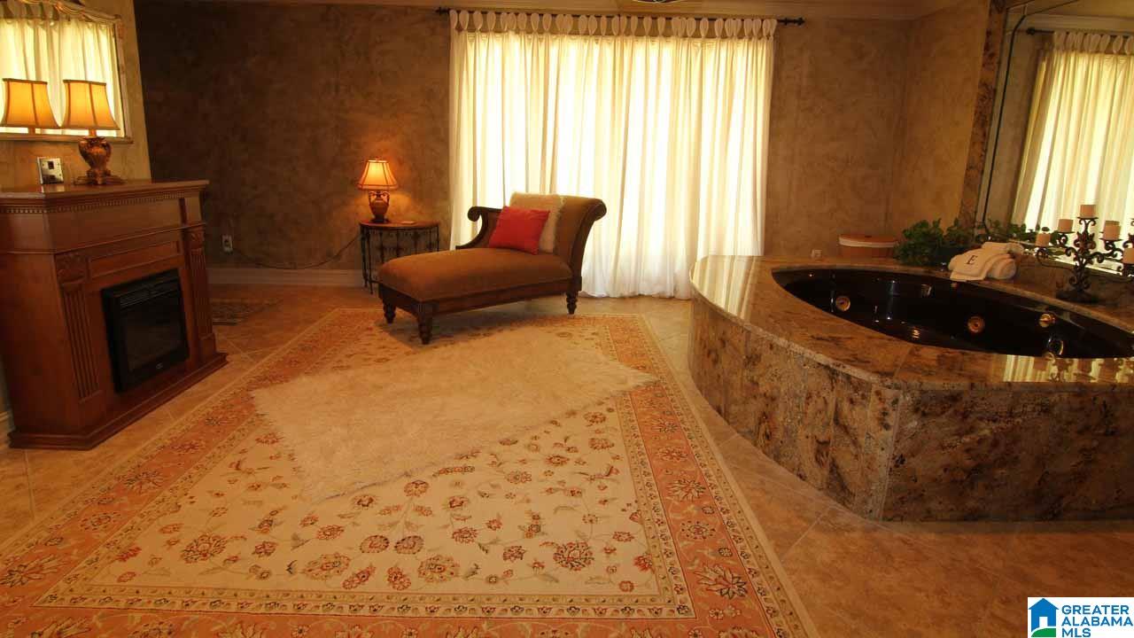1284 Dunnavant Valley Road Birmingham, AL 35242 - Photo 14 of 46 Gallery Image 14