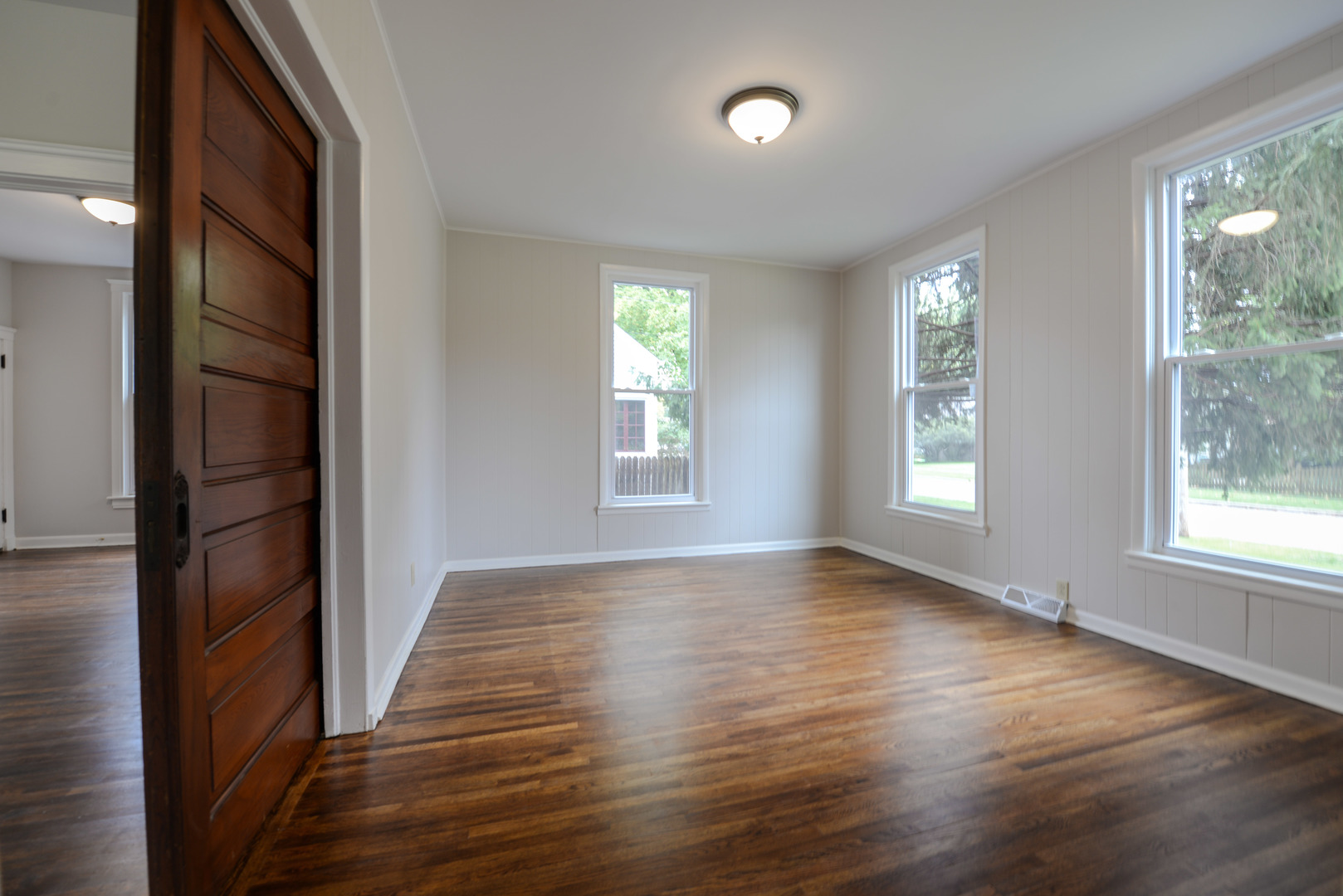 1023 Oneida Street Joliet, IL 60435 - Photo 11 of 20 Gallery Image 11
