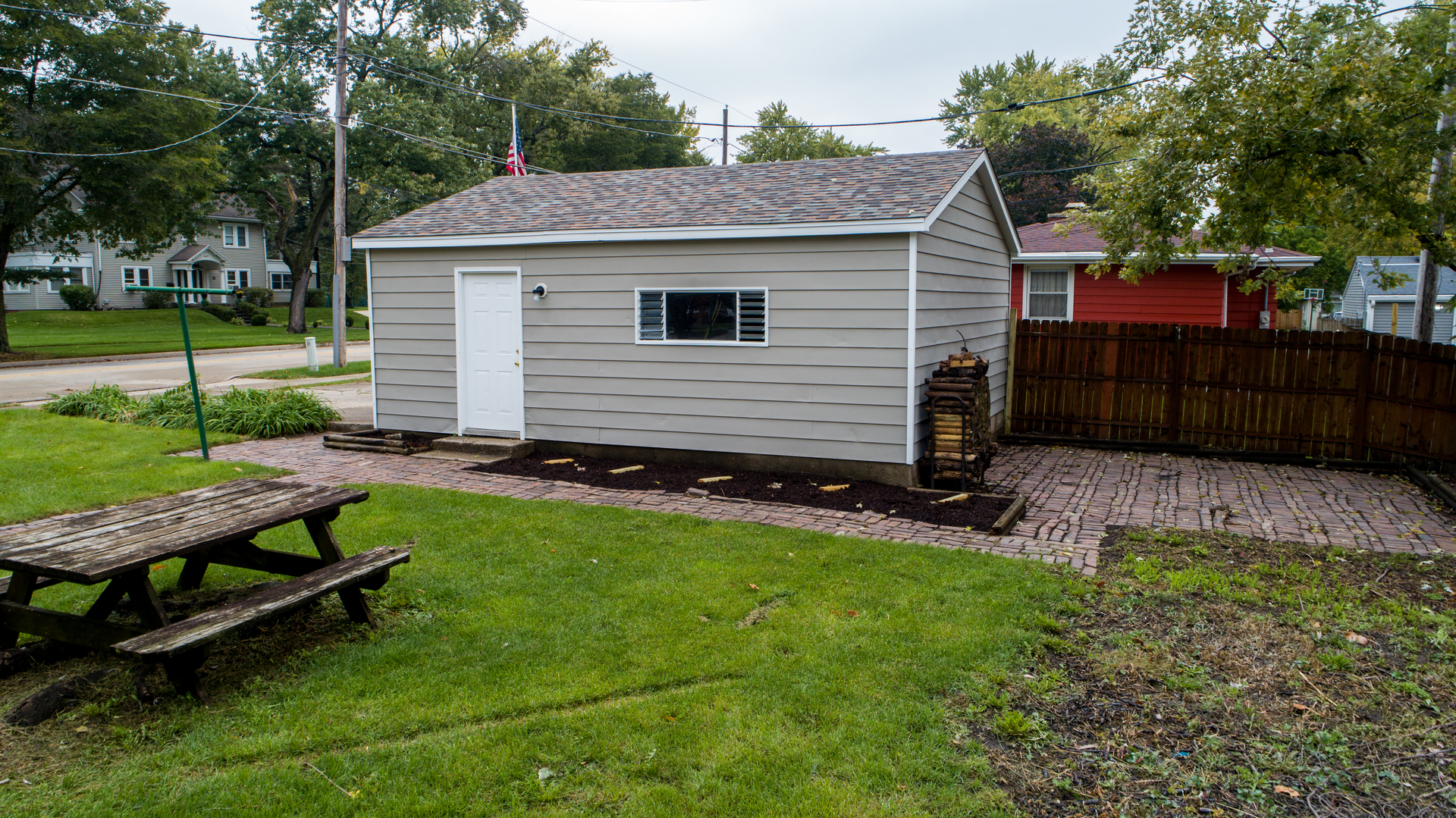 1023 Oneida Street Joliet, IL 60435 - Photo 3 of 20 Gallery Image 3