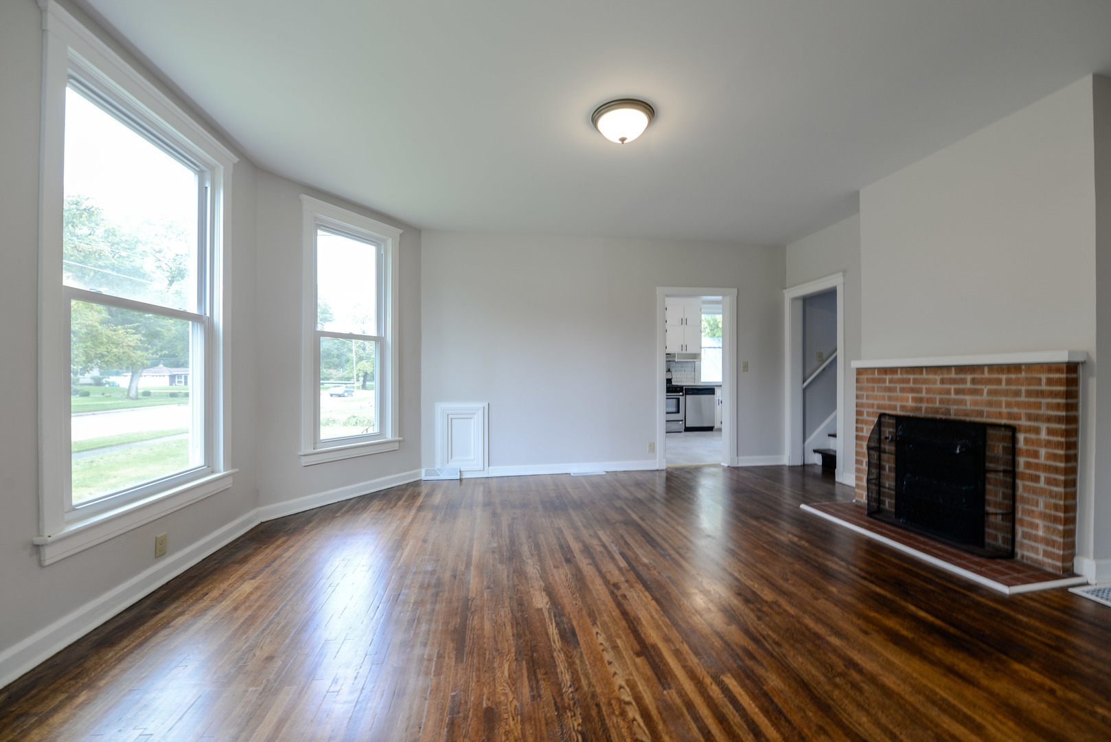 1023 Oneida Street Joliet, IL 60435 - Photo 8 of 20 Gallery Image 8