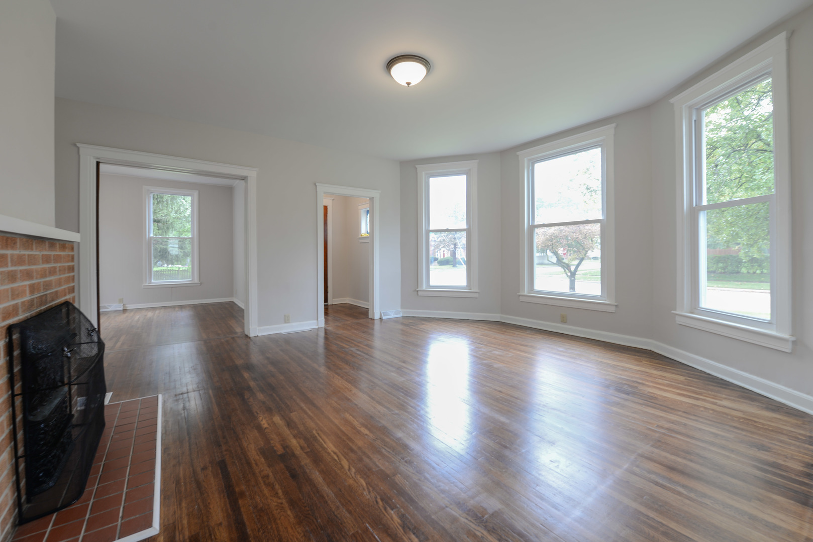 1023 Oneida Street Joliet, IL 60435 - Photo 10 of 20 Gallery Image 10