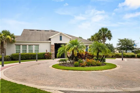 $588,000 | 5107 Longmeadow Park Street, Orlando, FL 32811