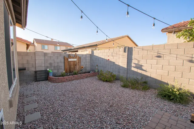 a view of a outdoor space