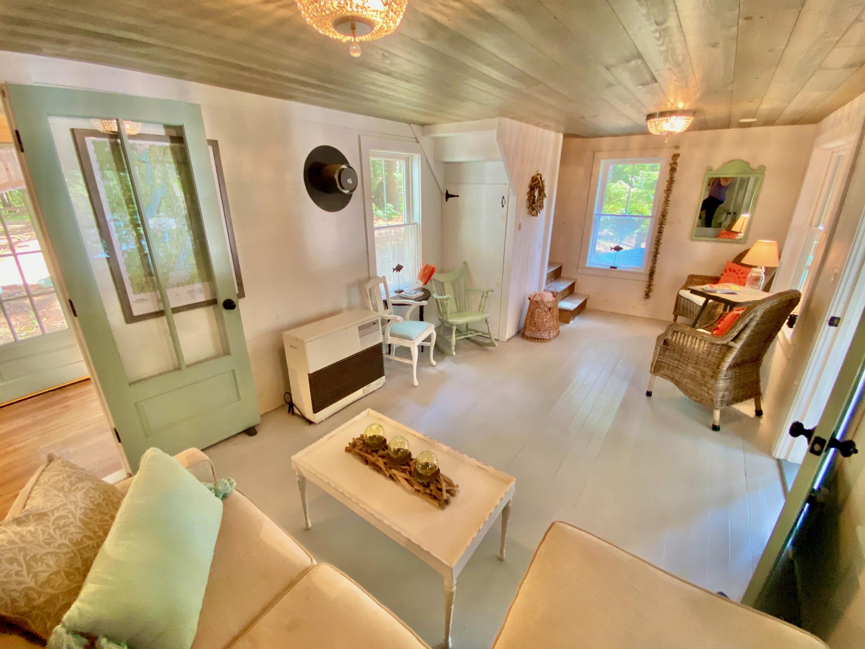 22 Brann Drive Readfield, ME 04355 - Photo 21 of 84 LIVING ROOM