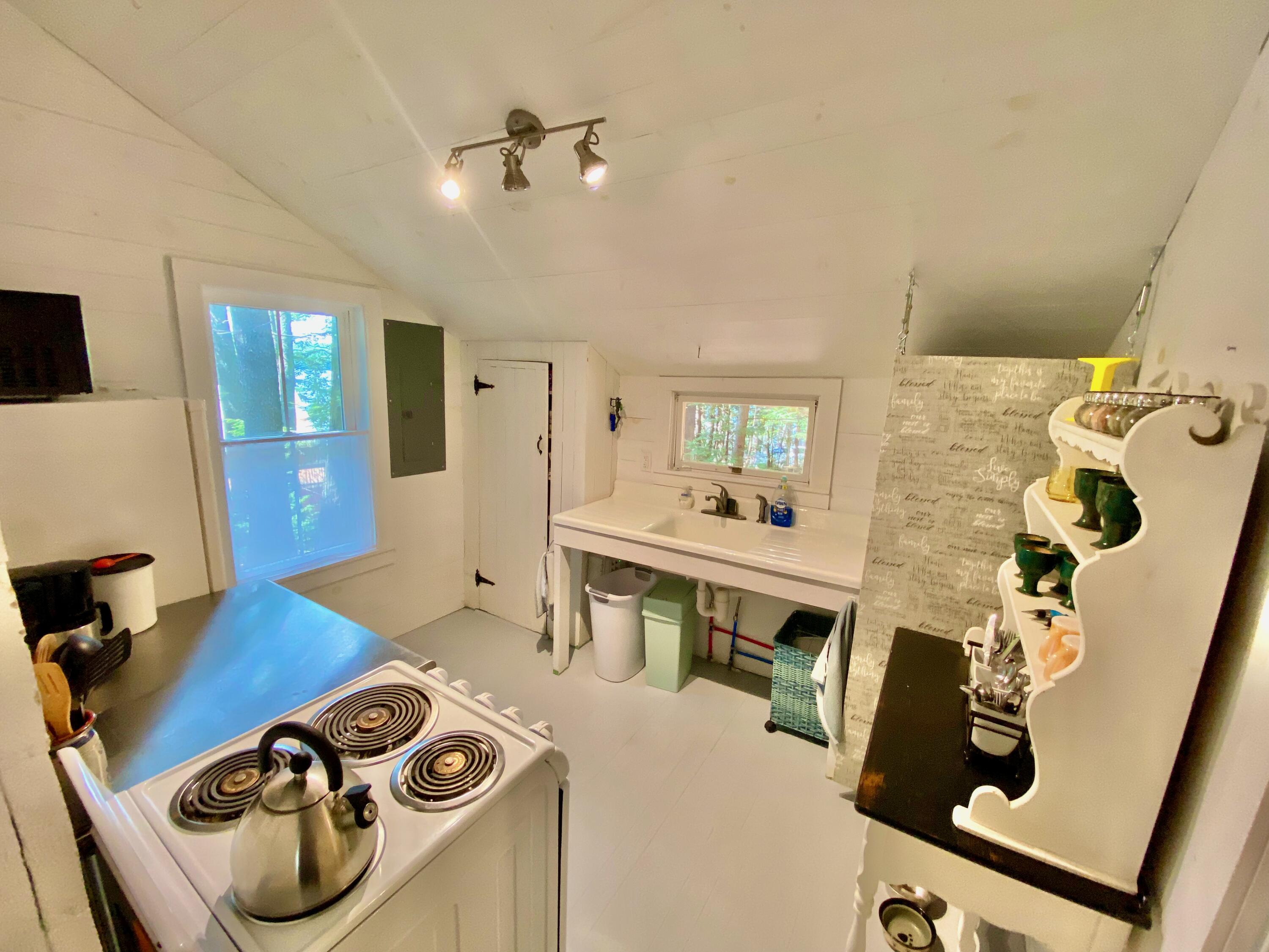 22 Brann Drive Readfield, ME 04355 - Photo 35 of 84 KITCHEN