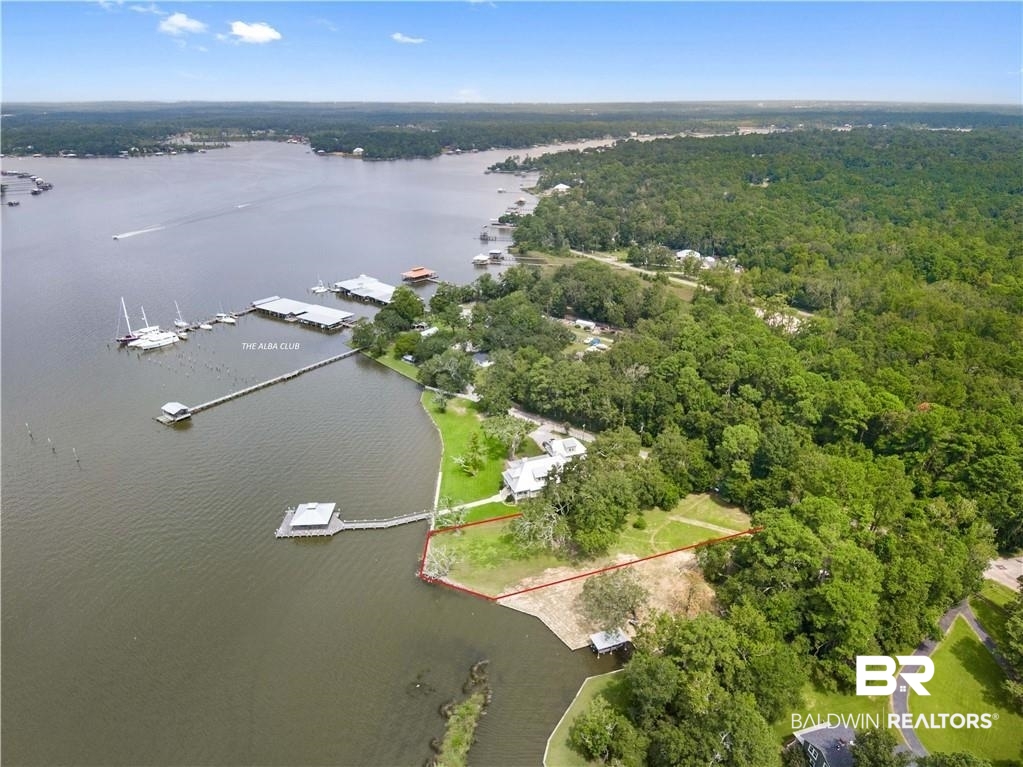 2521 Riverforest Drive Mobile, AL 36605 - Photo 2 of 10