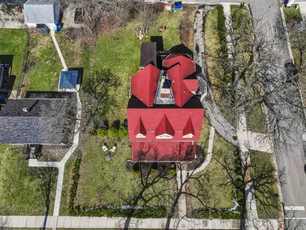 a sign that is on the side of the road