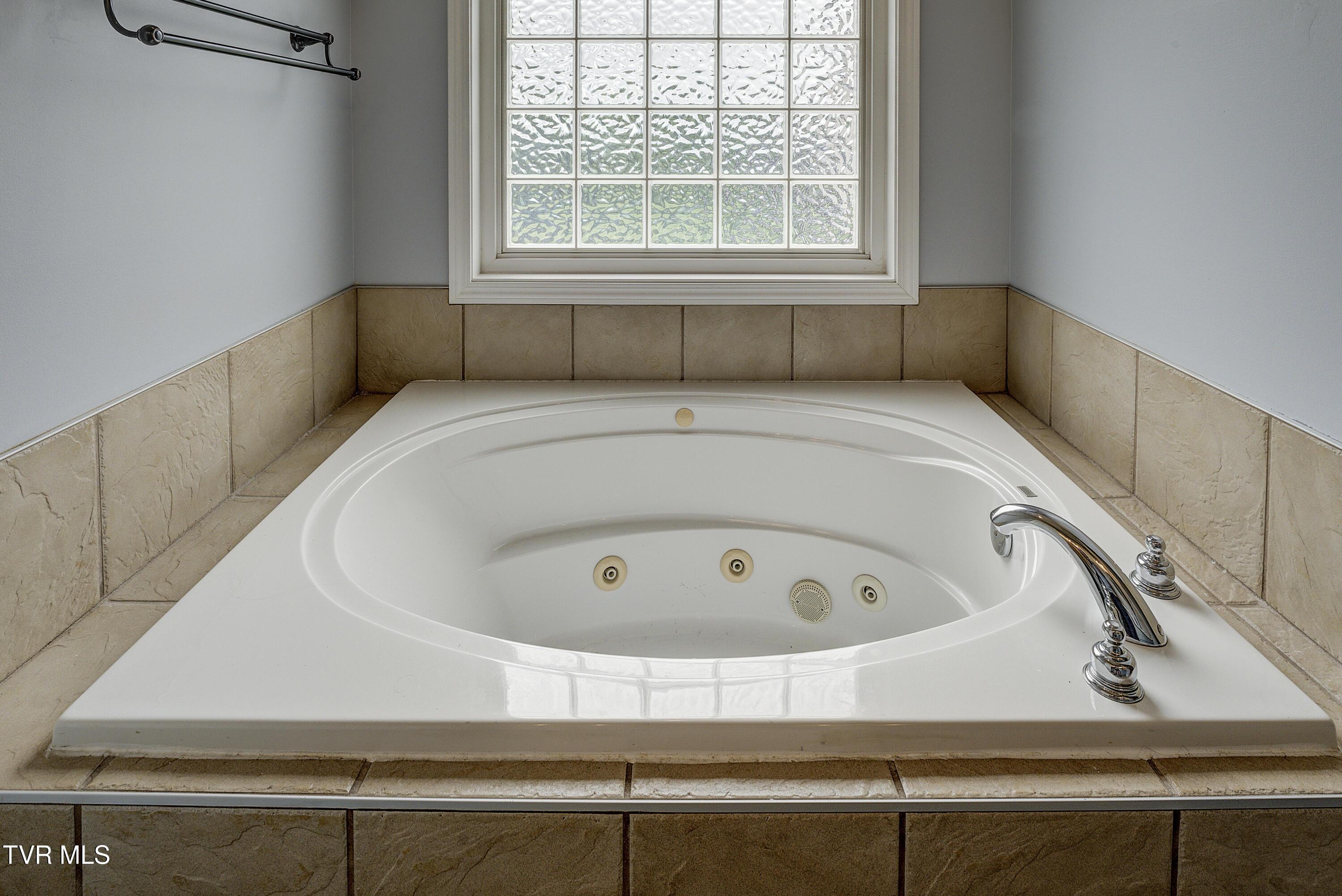 194 Sunset Meadows Court Gray, TN 37615 - Photo 22 of 57 SunMeadows-26