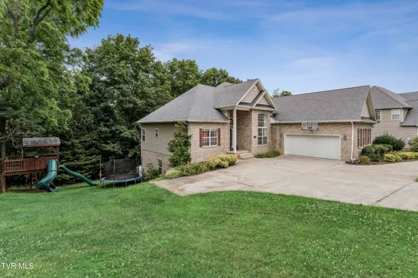 $640,000 | 194 Sunset Meadows Court, Gray, TN 37615