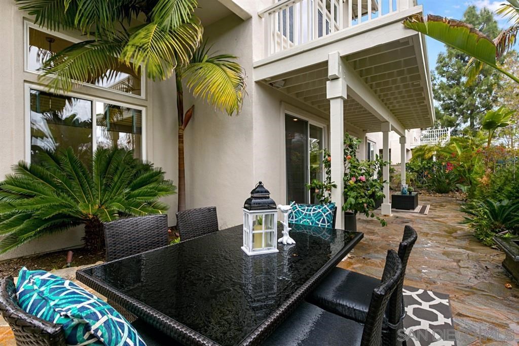 6033 Oakgate Row La Jolla, CA 92037 - Photo 23 of 25