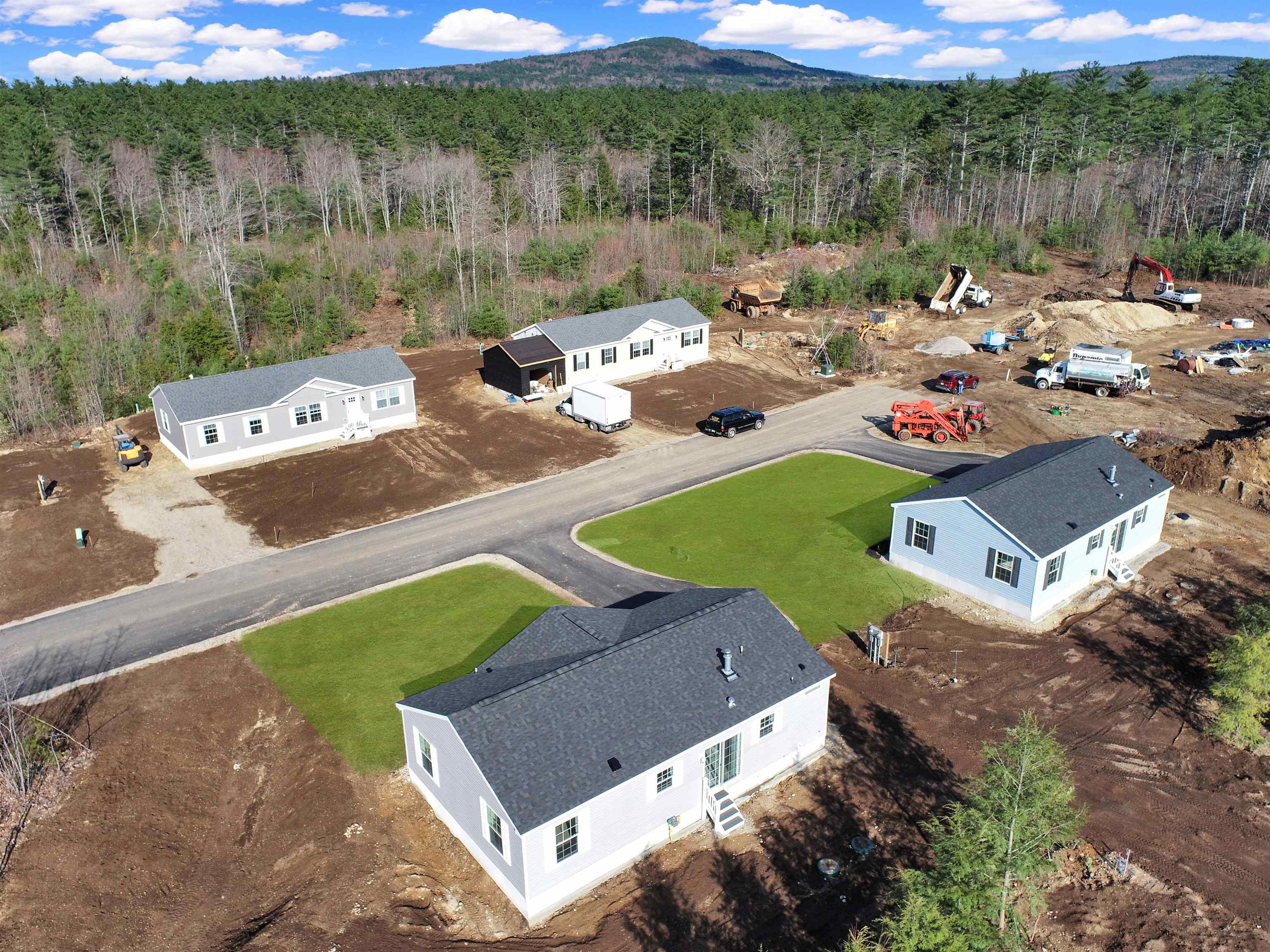 31 Margaret's Way Ossipee, NH 03864 - Photo 3 of 40