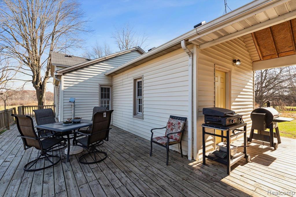 23740 Carleton West Road Belleville, MI 48111 - Photo 28 of 43