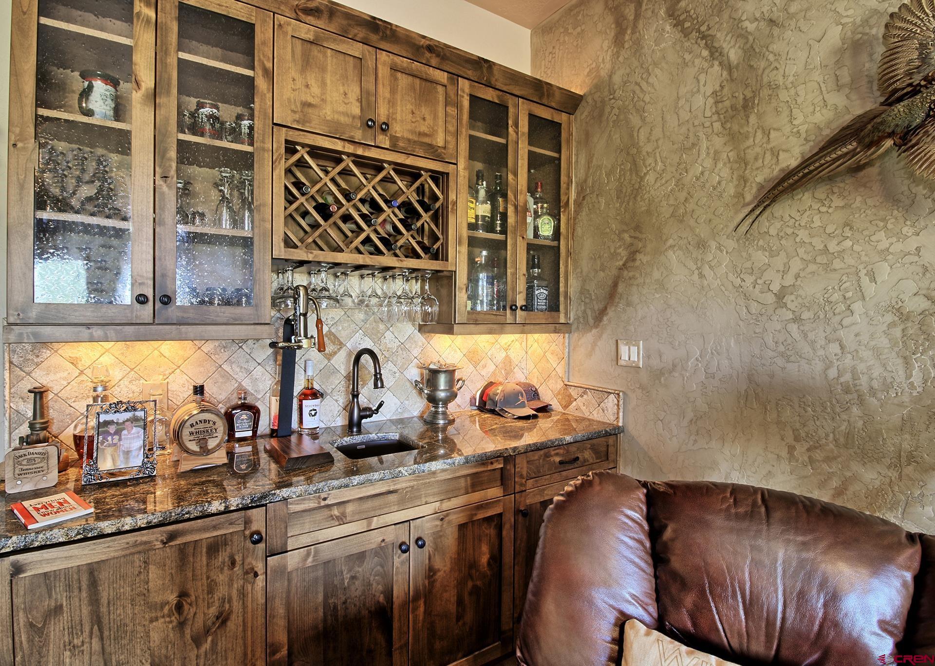 971 24 Road Grand Junction, CO 81505 - Photo 30 of 43 a room with gym equipment