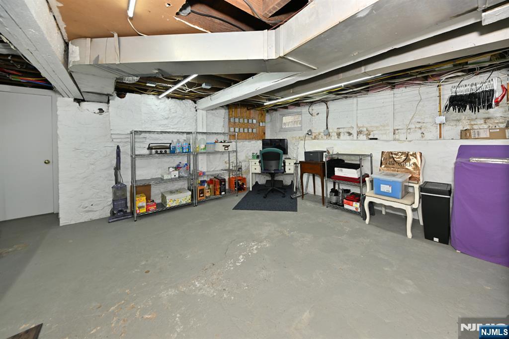 205 Union Street, Unit 2 Ridgewood, NJ 07450 - Photo 23 of 24