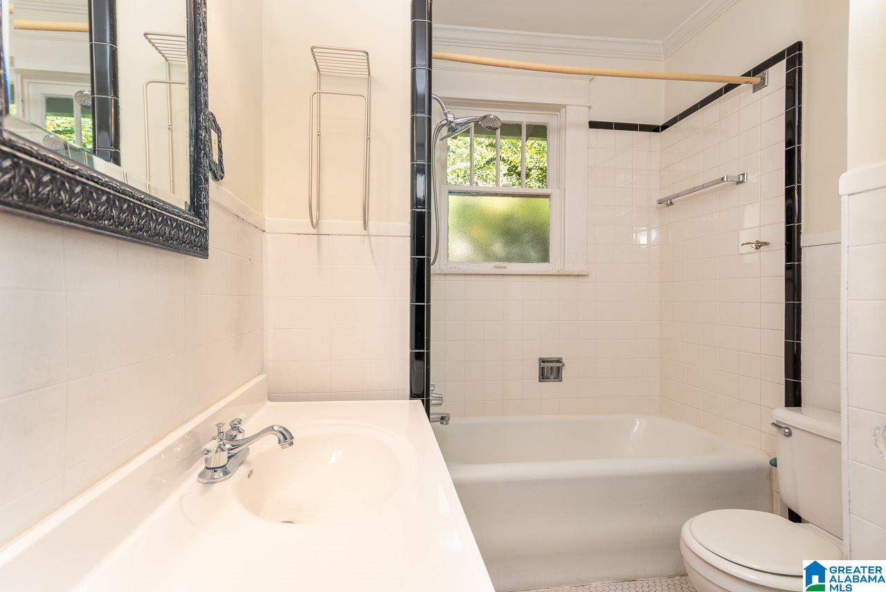 2921 Leland Road Birmingham, AL 35209 - Photo 30 of 41