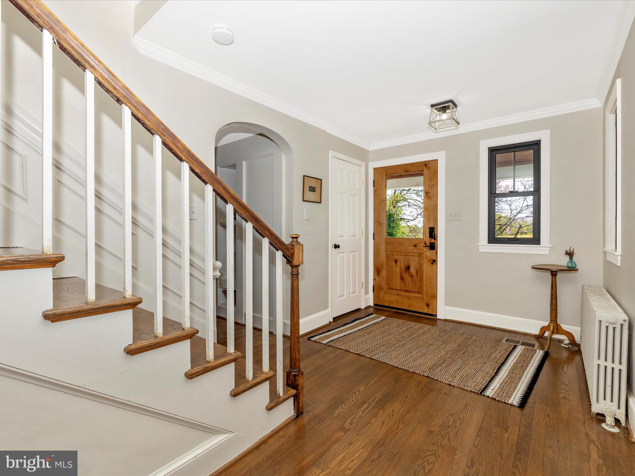17925 Barnesville Road Barnesville, MD 20838 - Photo 5 of 56 Foyer