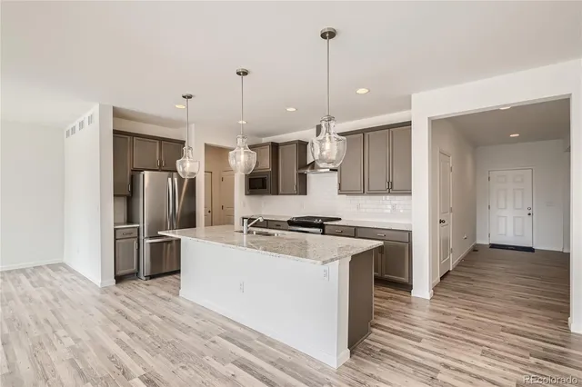 $607,478 | 5552 Stone Harbor Drive, Elizabeth, CO 80107