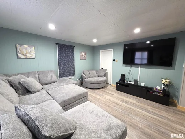 $173,000 | 1431 Spruce Street, Quincy, IL 62301