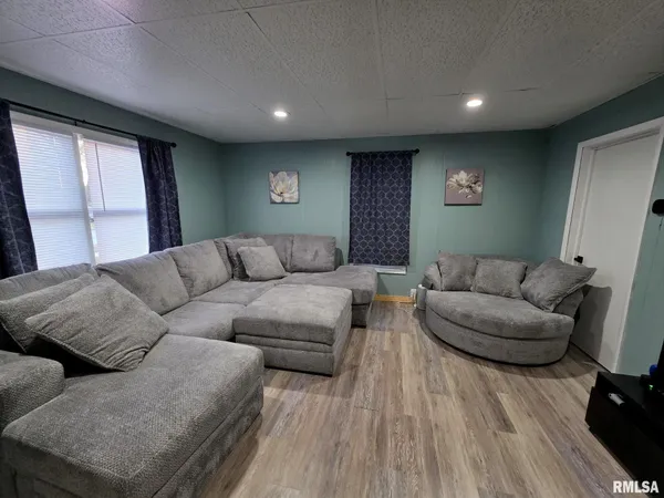 $169,500 | 1431 Spruce Street, Quincy, IL 62301