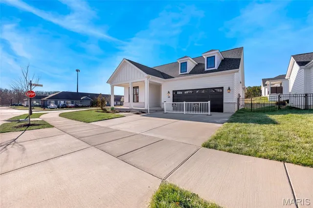 $672,170 | 101 Hvn Rdg Court, Unit LOT 47, Dardenne Prairie, MO 63368