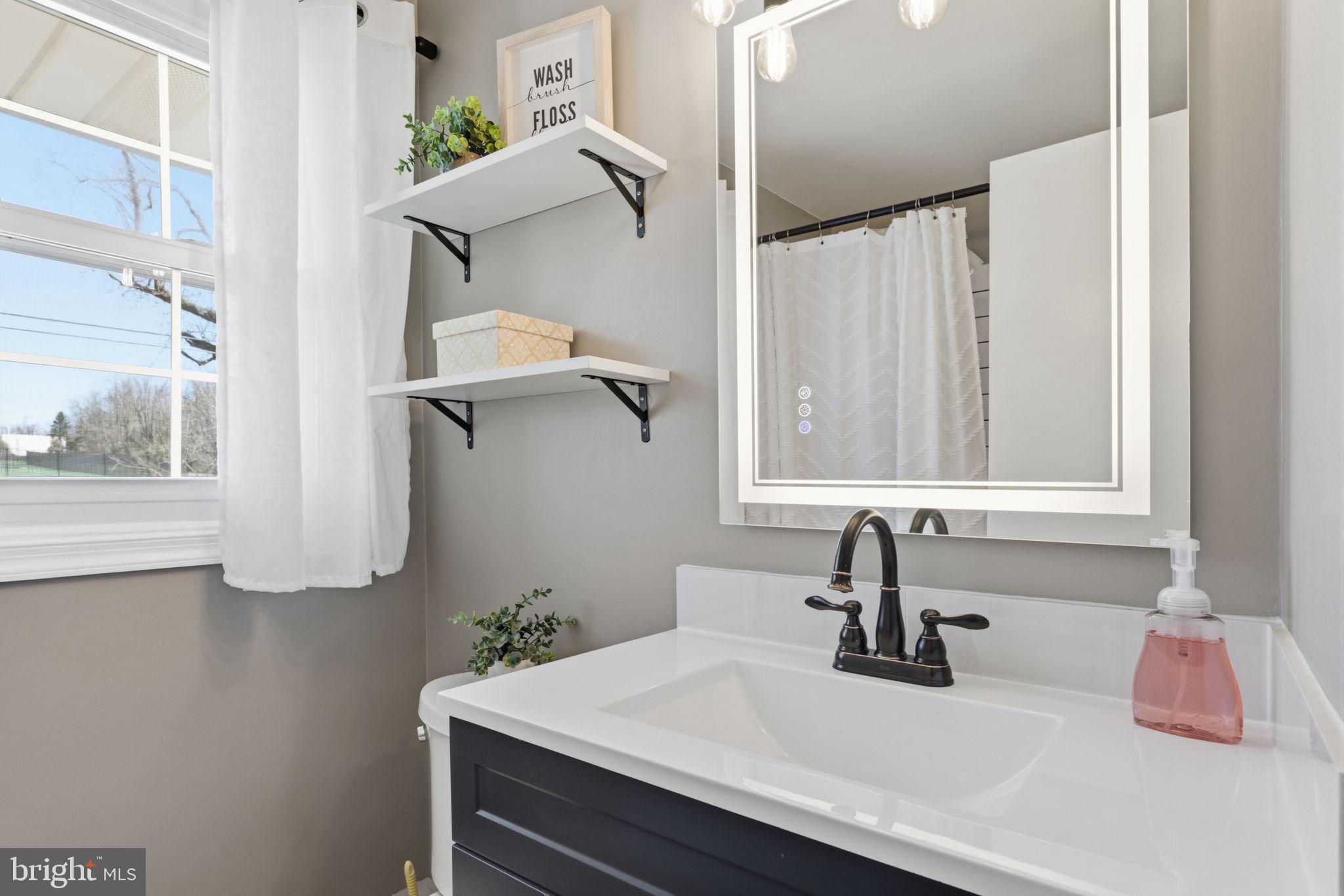 143 Terrace Road Levittown, PA 19056 - Photo 26 of 33