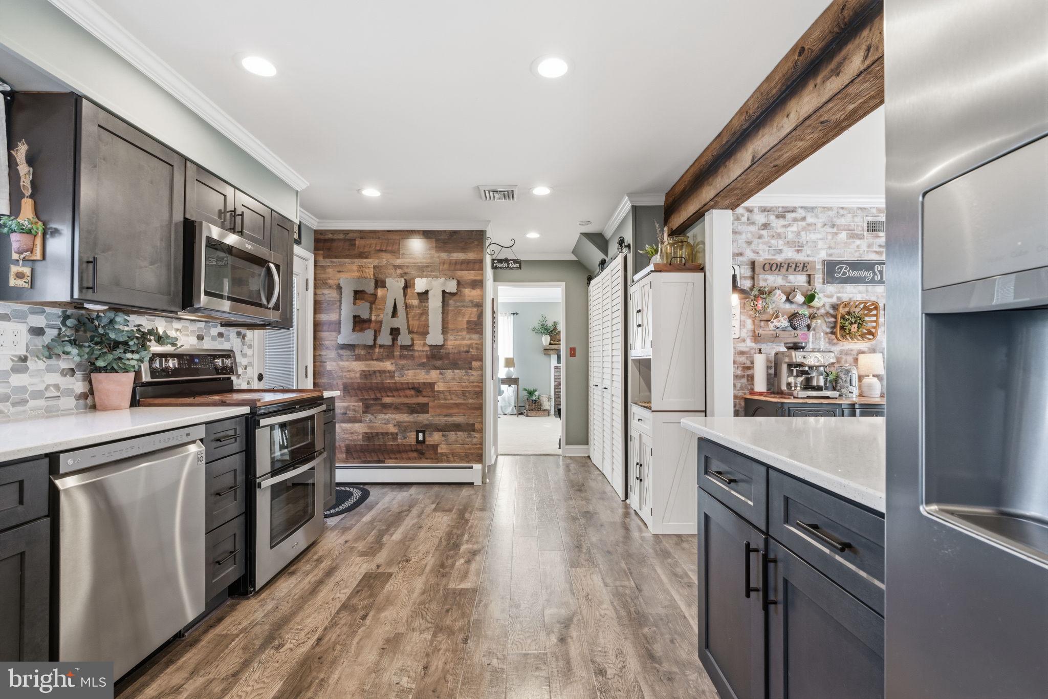 143 Terrace Road Levittown, PA 19056 - Photo 7 of 33