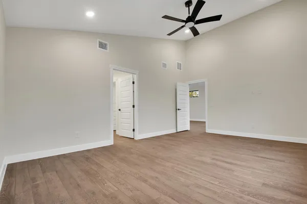 $2,400 | 336 Nene Lane, Bastrop, TX 78602