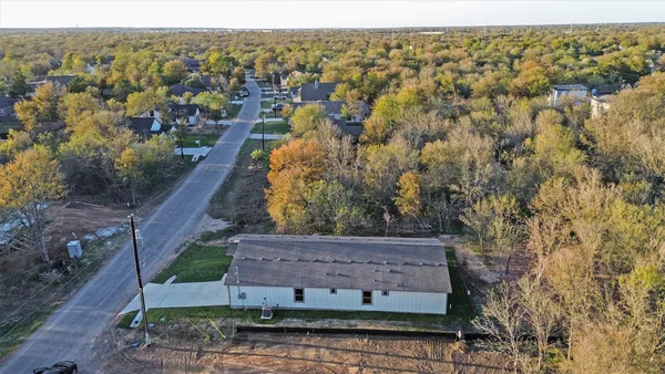 $2,400 | 336 Nene Lane, Bastrop, TX 78602