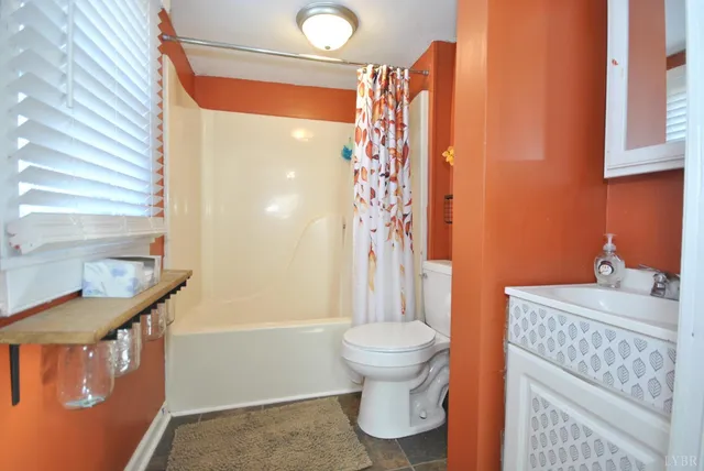 $170,000 | 801 Sommers Street, Lynchburg, VA 24501