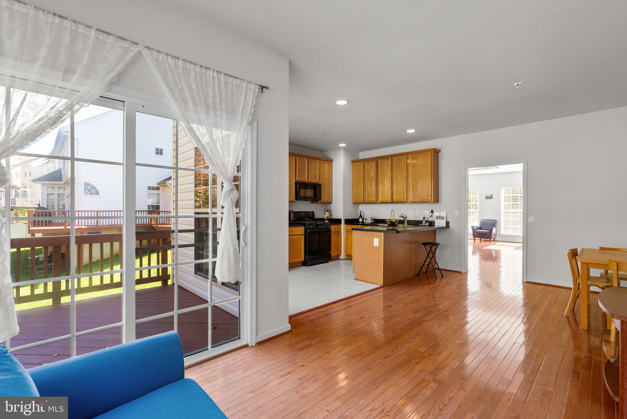 13905 Lullaby Road Germantown, MD 20874 - Photo 20 of 44 Gallery Image 20