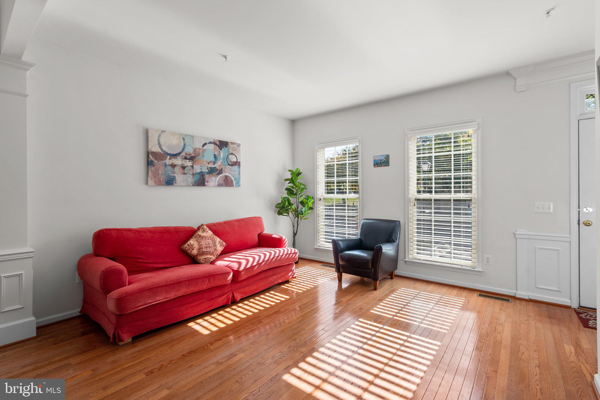 13905 Lullaby Road Germantown, MD 20874 - Photo 4 of 44 Gallery Image 4