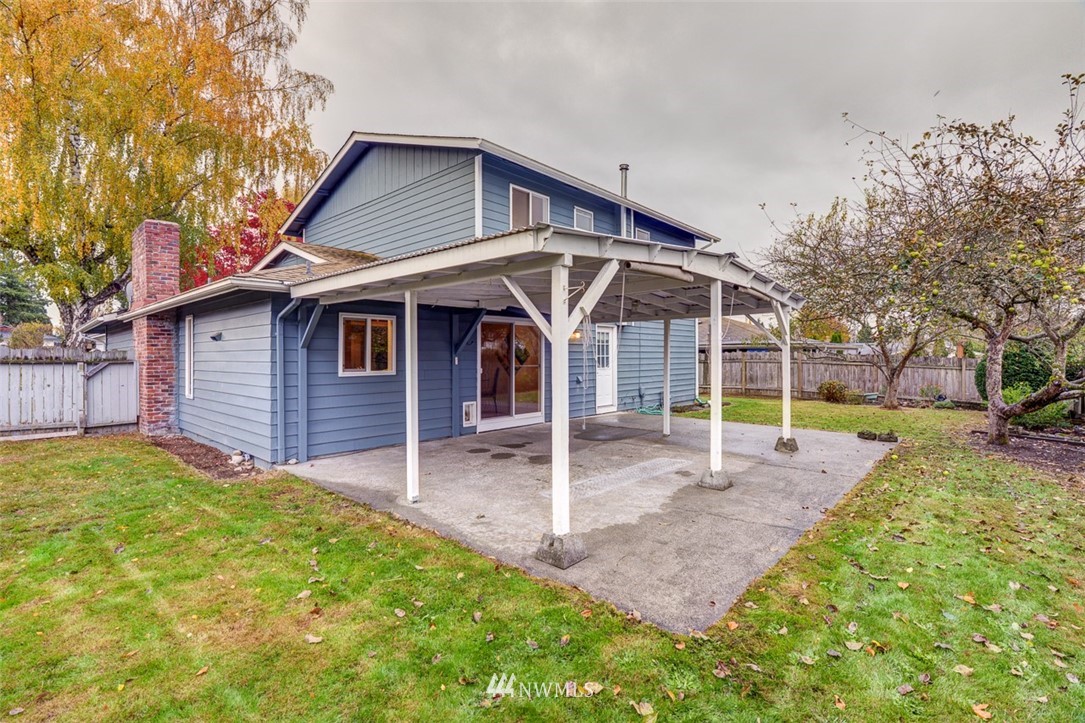 1033 Redmond Avenue Northeast Renton, WA 98056 - Photo 20 of 23 Gallery Image 20