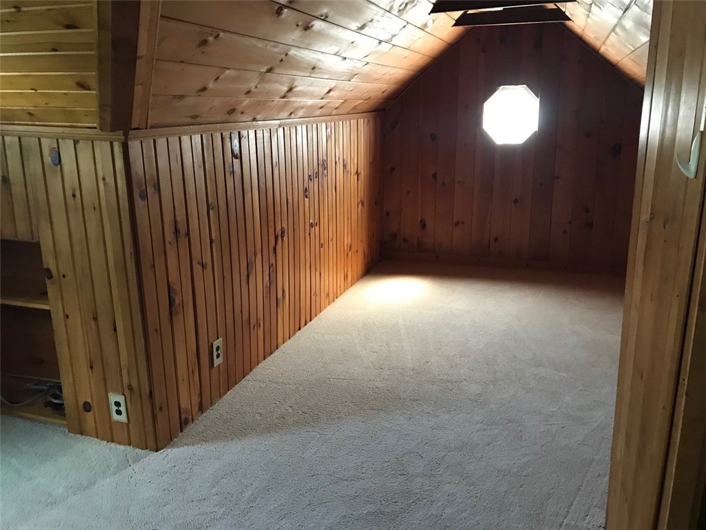 29 Delway Road Cranston, RI 02910 - Photo 19 of 31