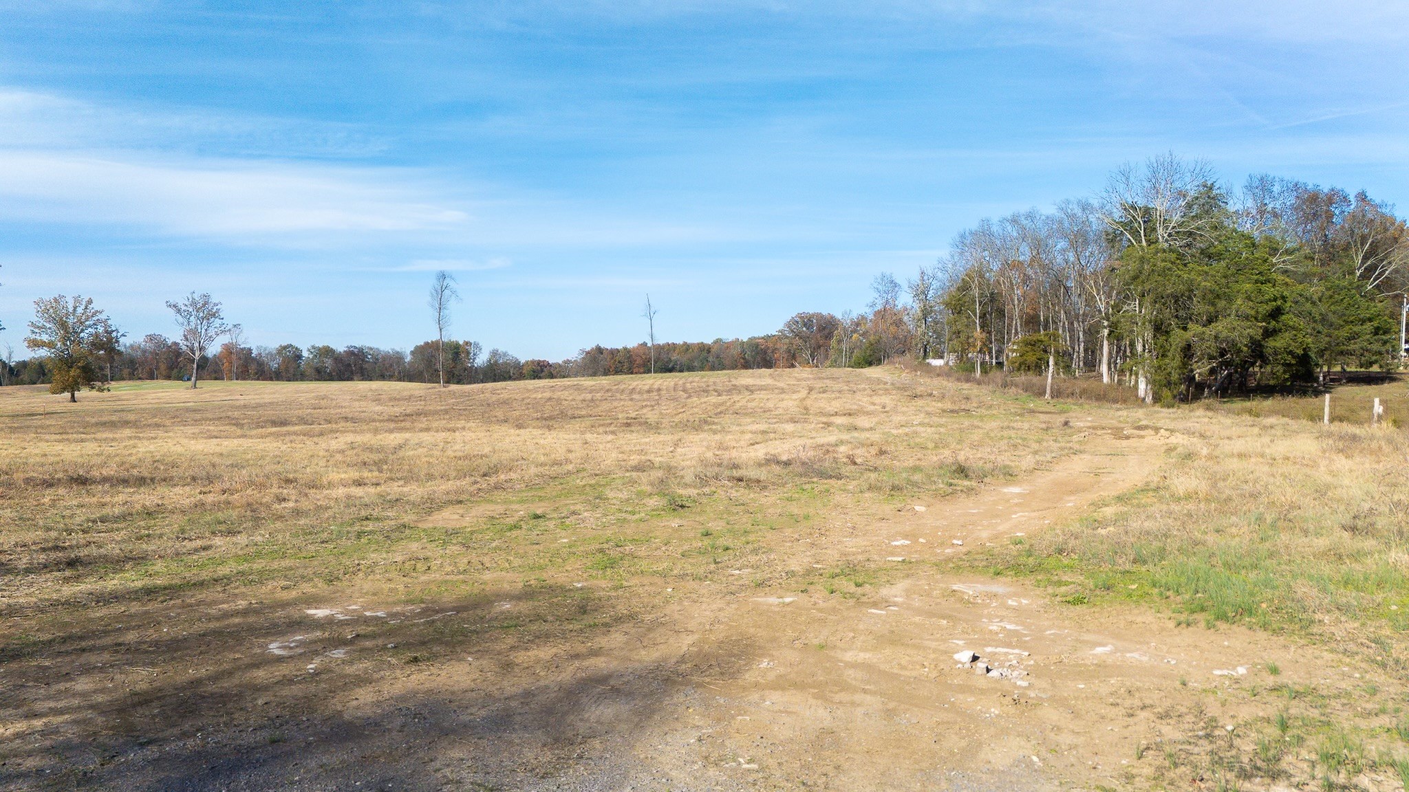 0 Dixon Road Shelbyville, TN 37160 - Photo 4 of 18 a view of an ocean beach