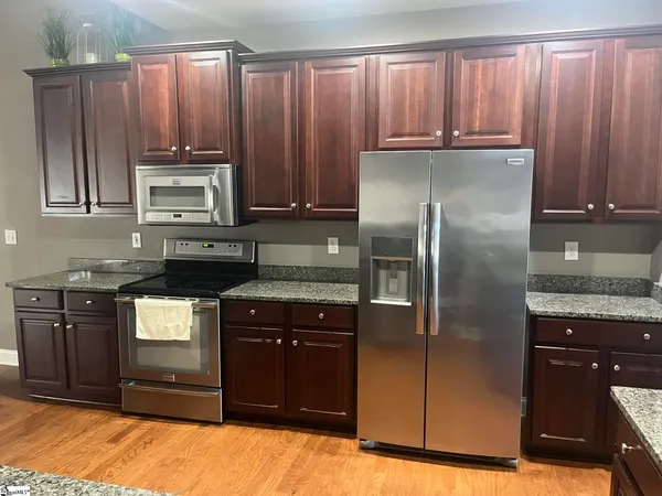 $465,000 | 1 Dillworth Court, Simpsonville, SC 29681