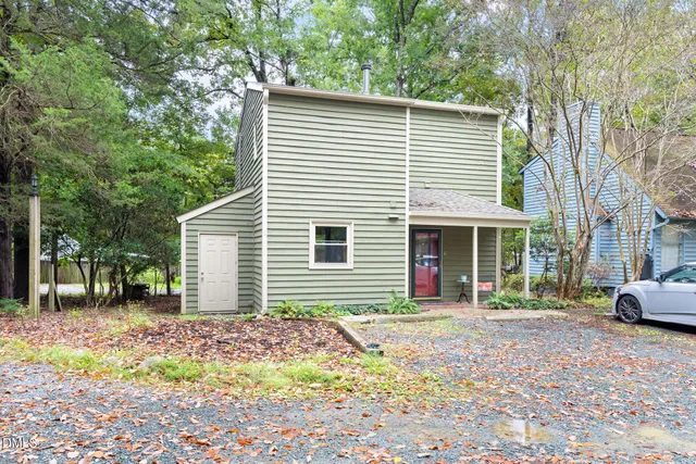 $419,000 | 1209 C Hillsborough Road, Chapel Hill, NC 27516