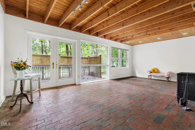 $419,000 | 1209 C Hillsborough Road, Chapel Hill, NC 27516