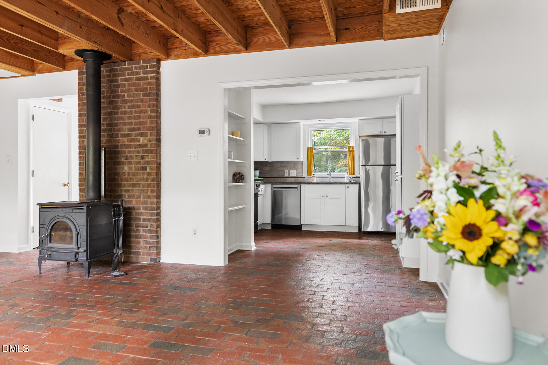 1209 C Hillsborough Road Chapel Hill, NC 27516 - Photo 17 of 33 1209-Hillsborough-UnitC-114