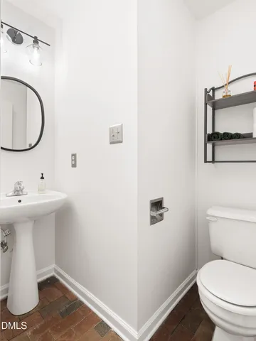 $419,000 | 1209 C Hillsborough Road, Chapel Hill, NC 27516