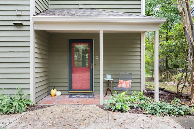 $419,000 | 1209 C Hillsborough Road, Chapel Hill, NC 27516